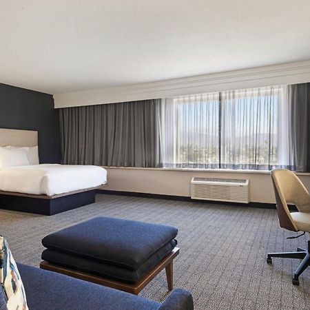 Courtyard By Marriott Baldwin Park Hotel Exterior photo