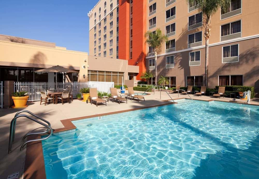 Courtyard By Marriott Baldwin Park Hotel Exterior photo