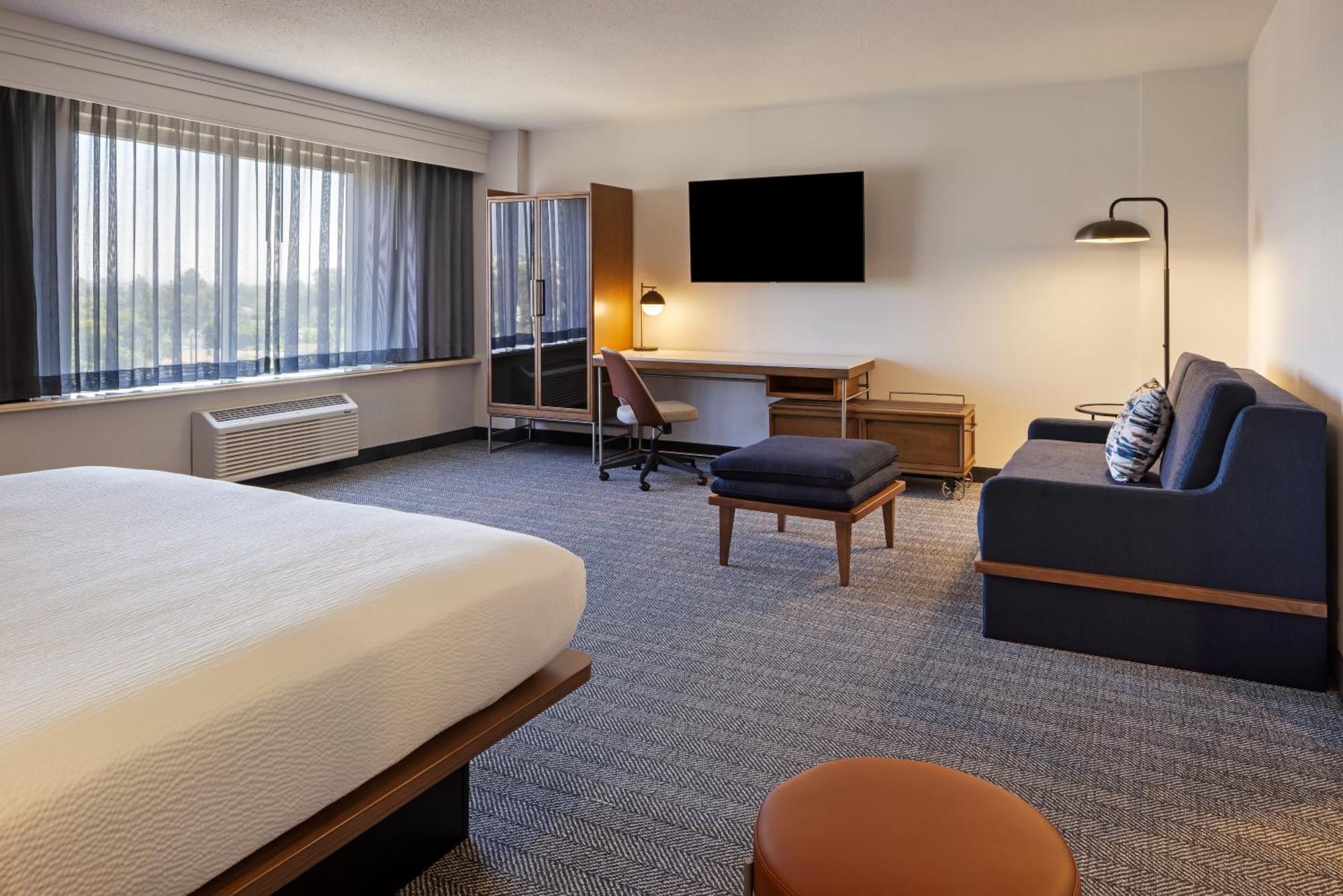 Courtyard By Marriott Baldwin Park Hotel Exterior photo
